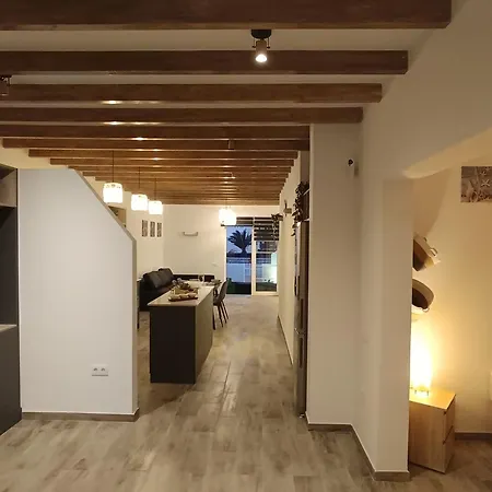 La Palmera Apartment *